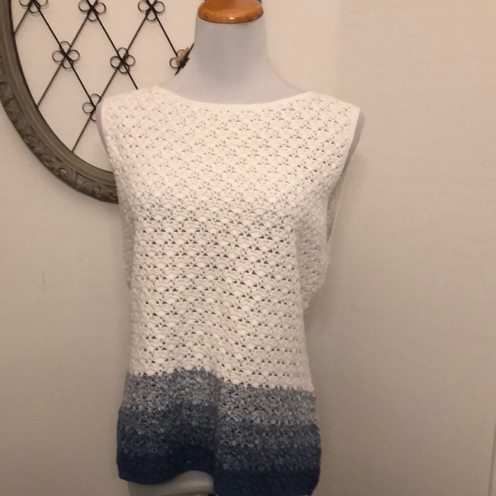 Norton Mcnaughton white blue eyelet knit top l